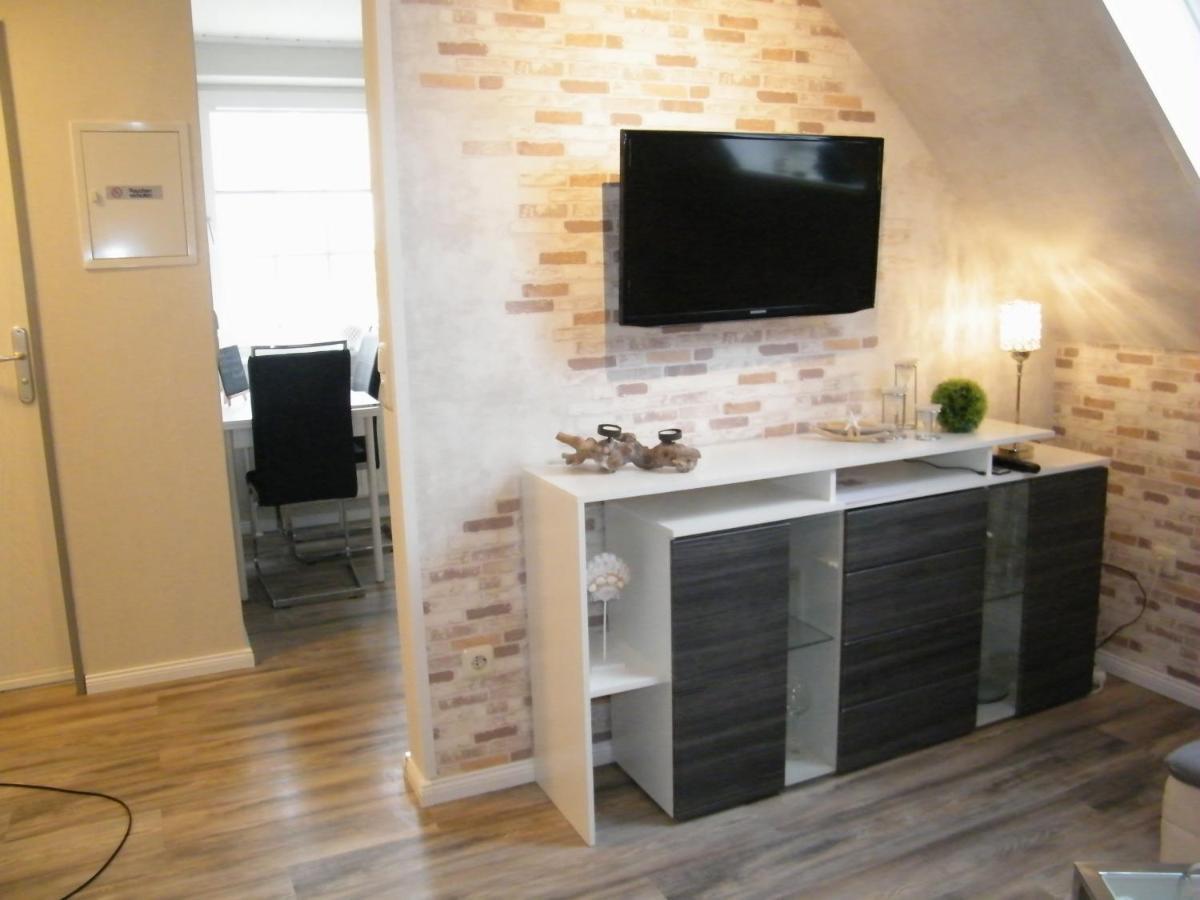Gastehaus " Schone Aussicht " Apartman Neuharlingersiel Kültér fotó