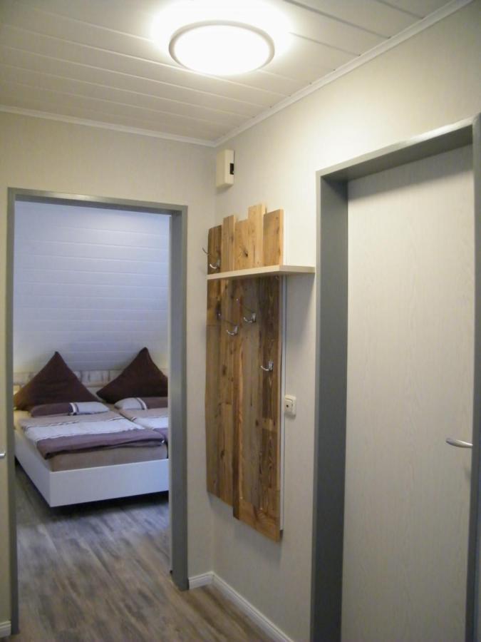 Gastehaus " Schone Aussicht " Apartman Neuharlingersiel Kültér fotó