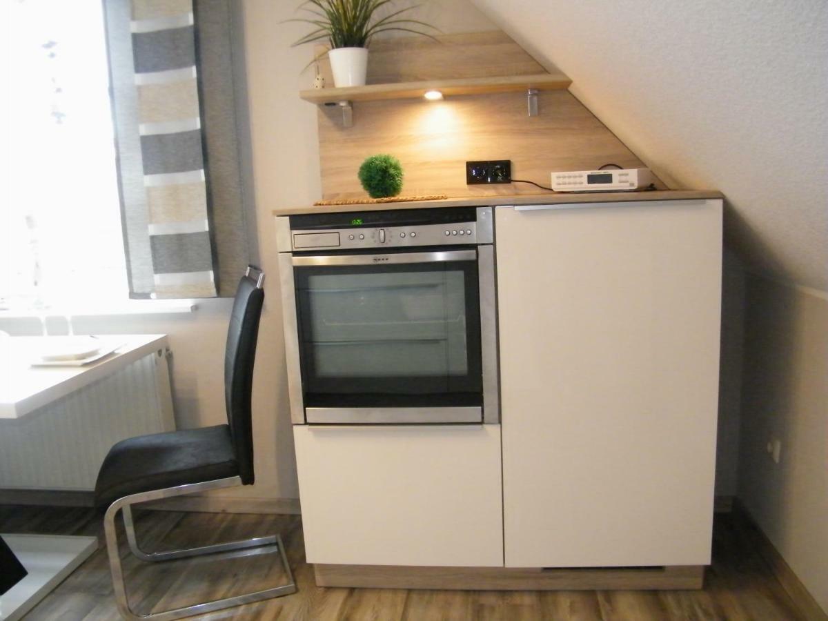 Gastehaus " Schone Aussicht " Apartman Neuharlingersiel Kültér fotó